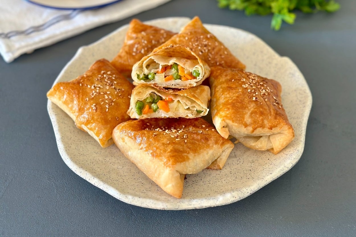 Garnitürle Yapılır: Bezelyeli Börek