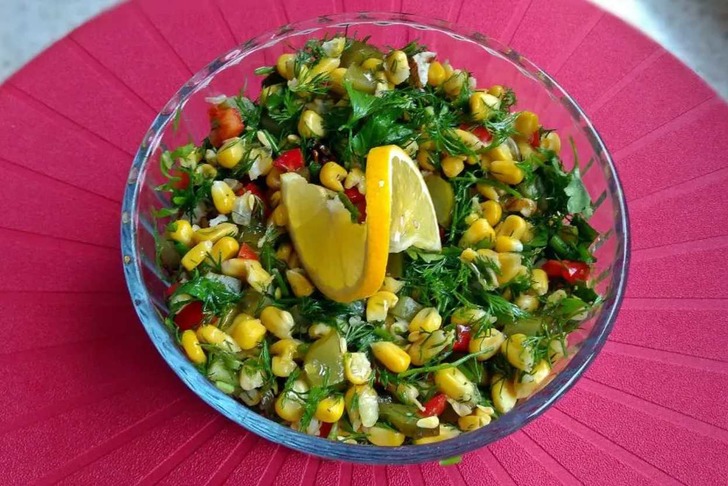 Dereotlu Cevizli Salata Tarifi