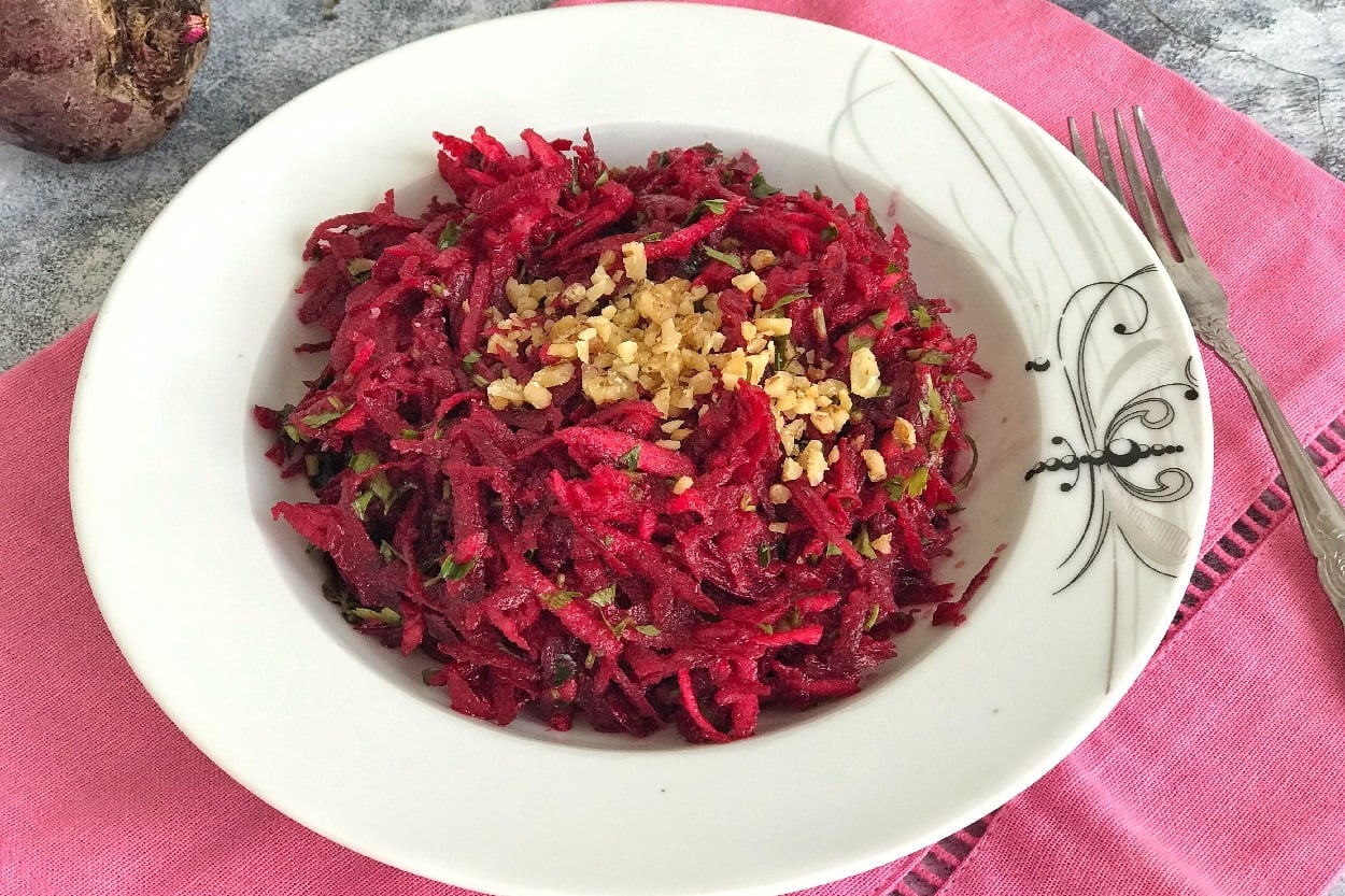 Sağlıklı ve Lezzetli: Çiğ Pancar Salatası