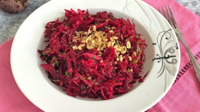 Sağlıklı ve Lezzetli: Çiğ Pancar Salatası