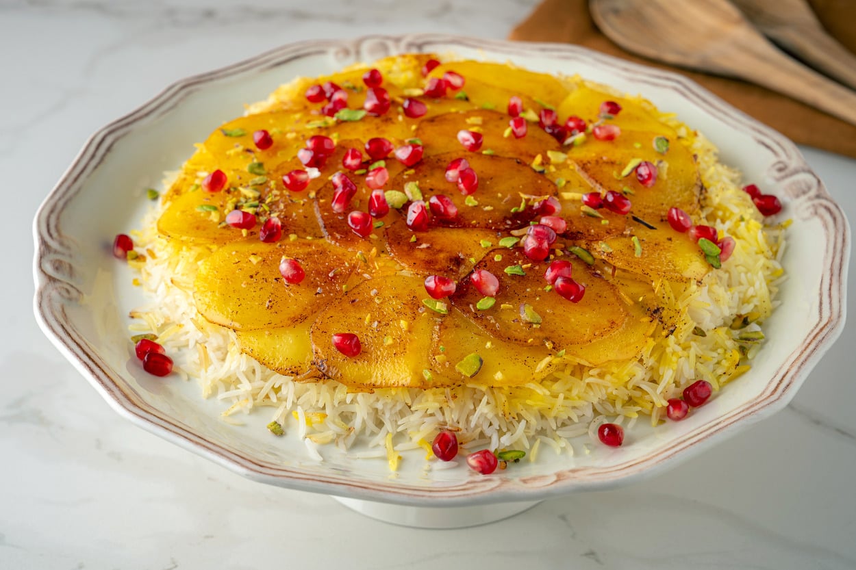 İran Mutfağının Vazgeçilmezi: Patatesli Tahdig