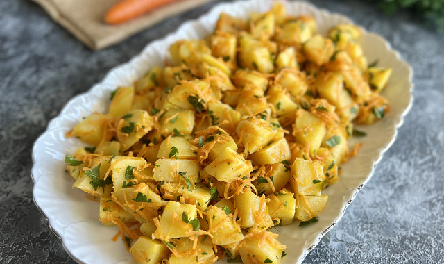 Vitamini Bol: Havuçlu Patates Salatası