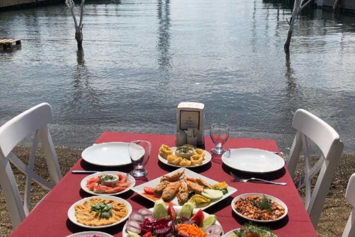 Poyraz Sahil Balık Restaurant