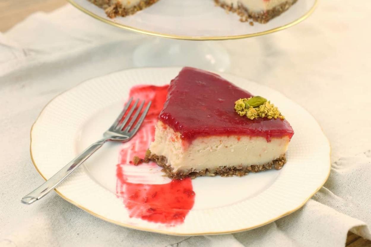 Vicdan Rahatlatan: Glutensiz Rafine Şekersiz Cheesecake