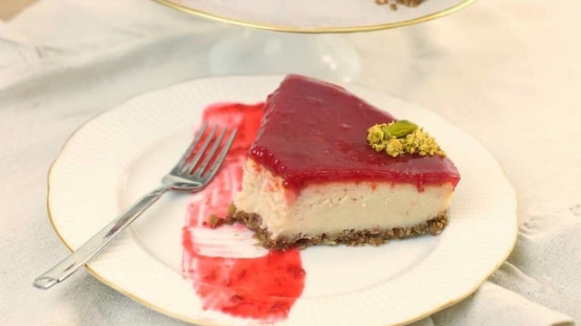 Vicdan Rahatlatan: Glutensiz Rafine Şekersiz Cheesecake