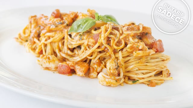 Da Mario'dan: Karides ve Kalamarlı Tagliolini