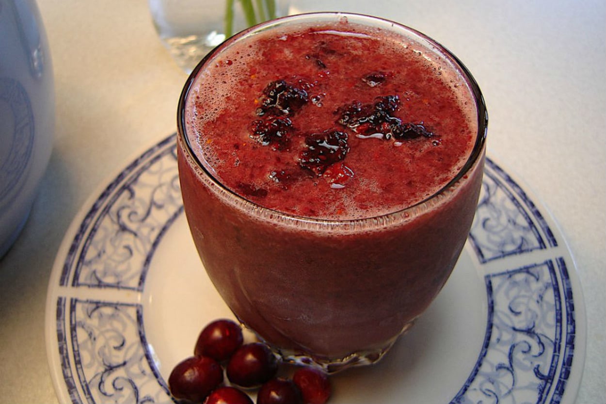 Sağlık İçeceği: Kızılcıklı, Kuşburnu Aromalı Buzlu Çay