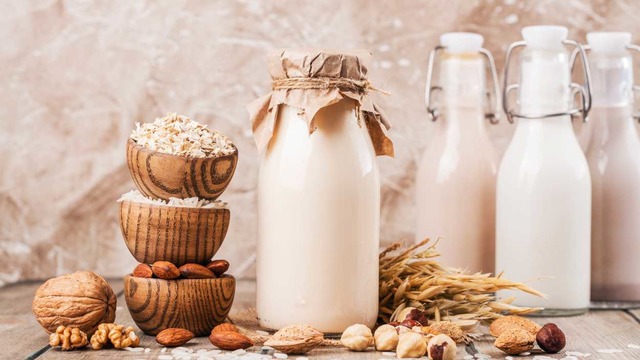 Laktozsuz Süt Nedir? Farkı Nedir?