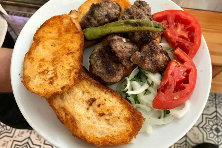 Eker Lokantası