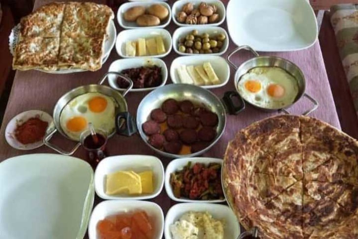 Sevgi Çiftliği