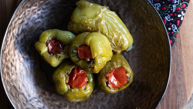 Ege Lezzetleri: Ege Usulü Zeytinyağlı Biber Dolması
