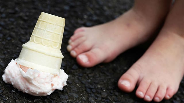 5 Saniye Kuralı: Yerdeki Yiyeceği Gönül Rahatlığıyla Yiyebilme Bahanesi