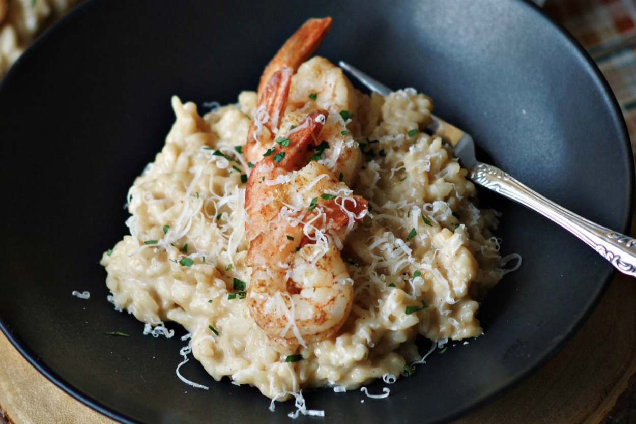 Sofralara İtalyan Rüzgarı Essin: Karidesli Klasik Risotto