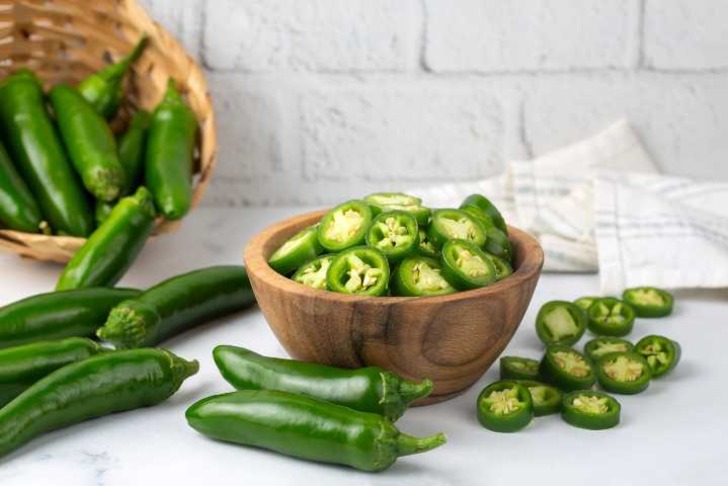 Jalapeno biberi acı mı?