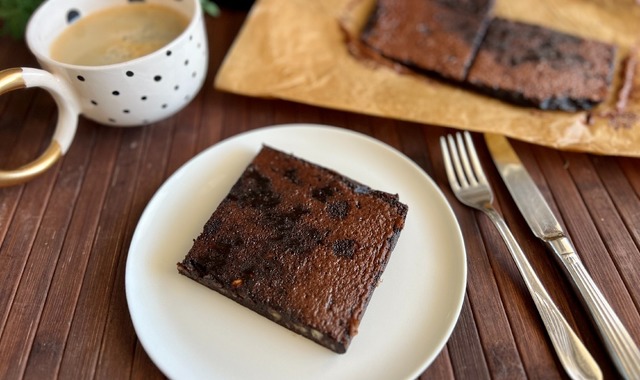 Vicdan Azabı Çektirmez: Şekersiz Diyet Brownie