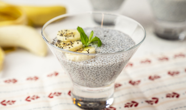 Az Kalorili: Muzlu Chia Puding