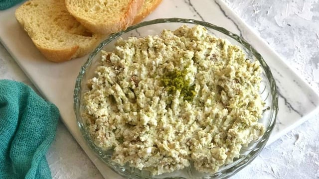 Lezzet Dolu: Girit Ezme