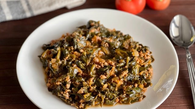 Hem Protein Hem Demir Deposu: Kıymalı Ispanak Yemeği