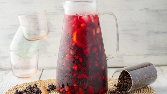 Şekeri Çok Dengeli: Soğuk Hibiskus Çayı