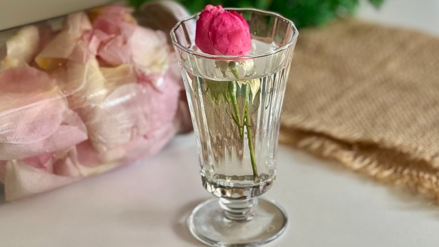 Faydası Bol: Gül Sirkesi