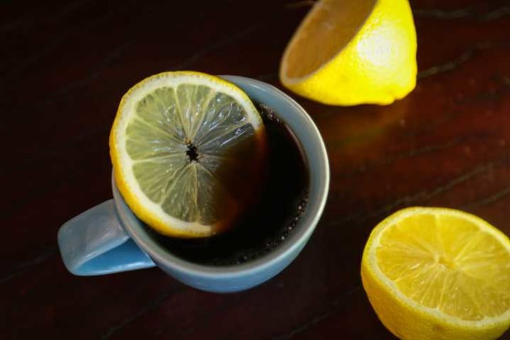 Kahveye limon sıkıp içmek neye iyi gelir?