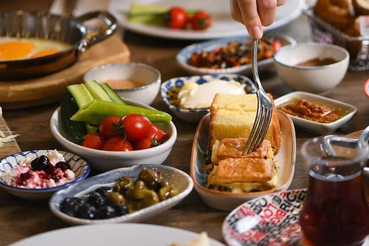 Florya Kahvaltı Mekanları: Florya'daki En İyi 10 Kahvaltıcı