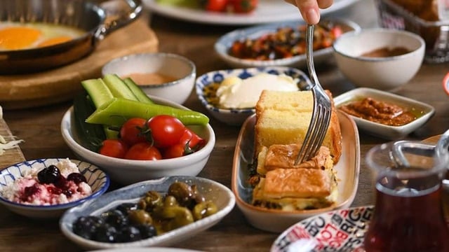 Florya Kahvaltı Mekanları: Florya'daki En İyi 10 Kahvaltıcı