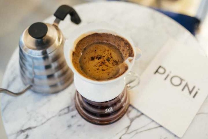 Pioni Coffee