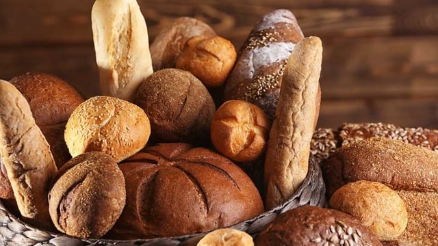 Diyet Yapanlar Hangi Ekmeği Yemeli?