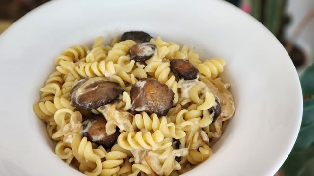 Nefis Oluyor: Mantarlı ve Balzamik Sirkeli Fusilli Makarna