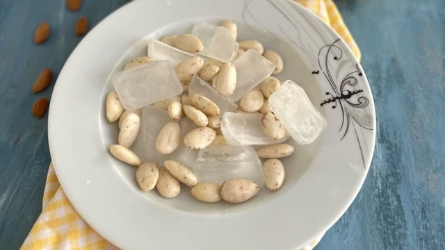 Tatilin Tadı: Buzlu Badem