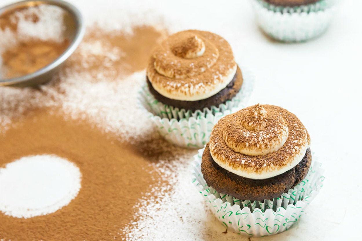 İkisini de Bırakmayız: Tiramisu Cupcake