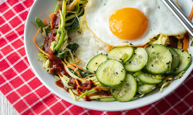 Uzak Doğu'dan İlhamla: Sebzeli Bibimbap