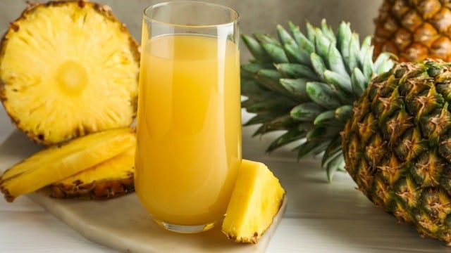 Ferahlık ve Şifa Bir Arada: Ananas Suyunun Faydaları
