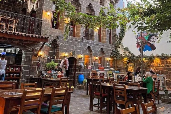Saraykapı Cafe