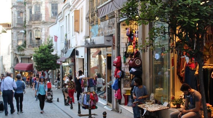 Beyoğlu'nda Turist Olma Rehberi