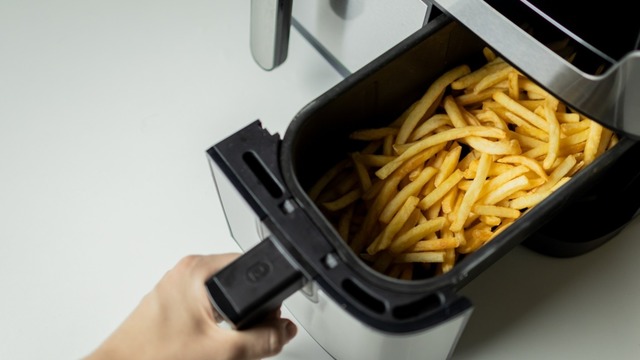 Airfryer Zararlı mı? Airfryer Kullanırken Nelere Dikkat Etmeli?
