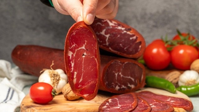 Pastırma Çemeni Nasıl Yapılır? Tarifi ve Özellikleri