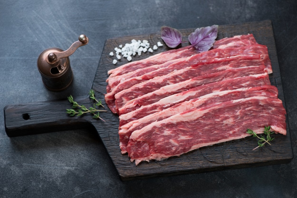 Dana Bacon Nedir? Tariflerde Nasıl Kullanılır?
