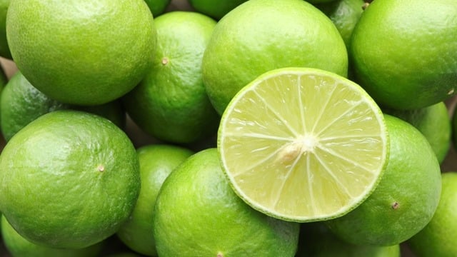 Misket Limonu (Lime) Nedir, Yemeklerde Nasıl Kullanılır?