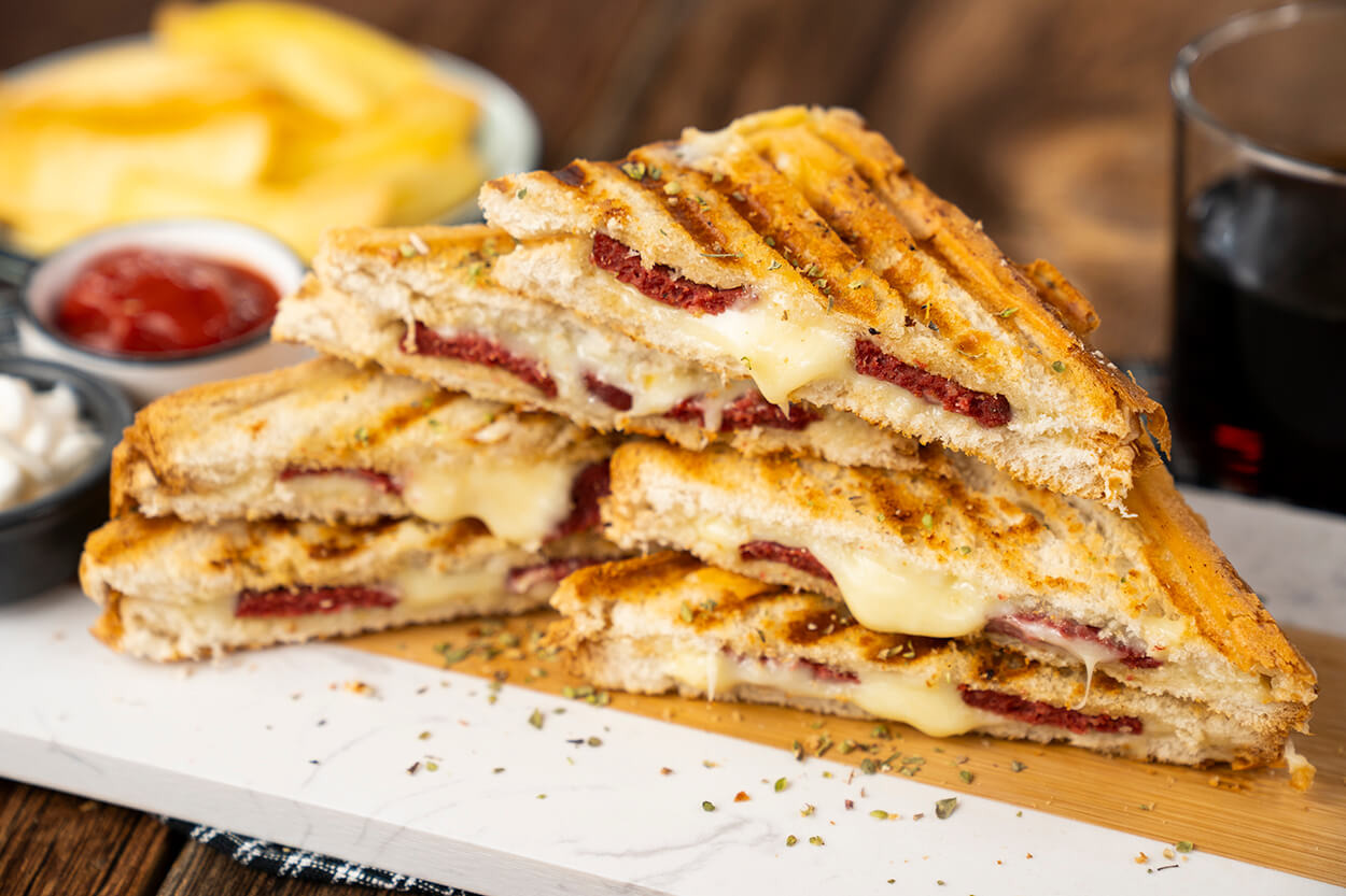 Hepimizin Baş Tacı: Tost