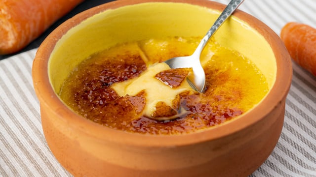 İlhamı Sizden: Havuçlu ve Mısır Unlu Creme Brulee