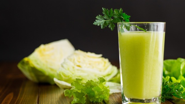 Lahana Suyunun Faydaları Nedir? Zayıflatır mı?