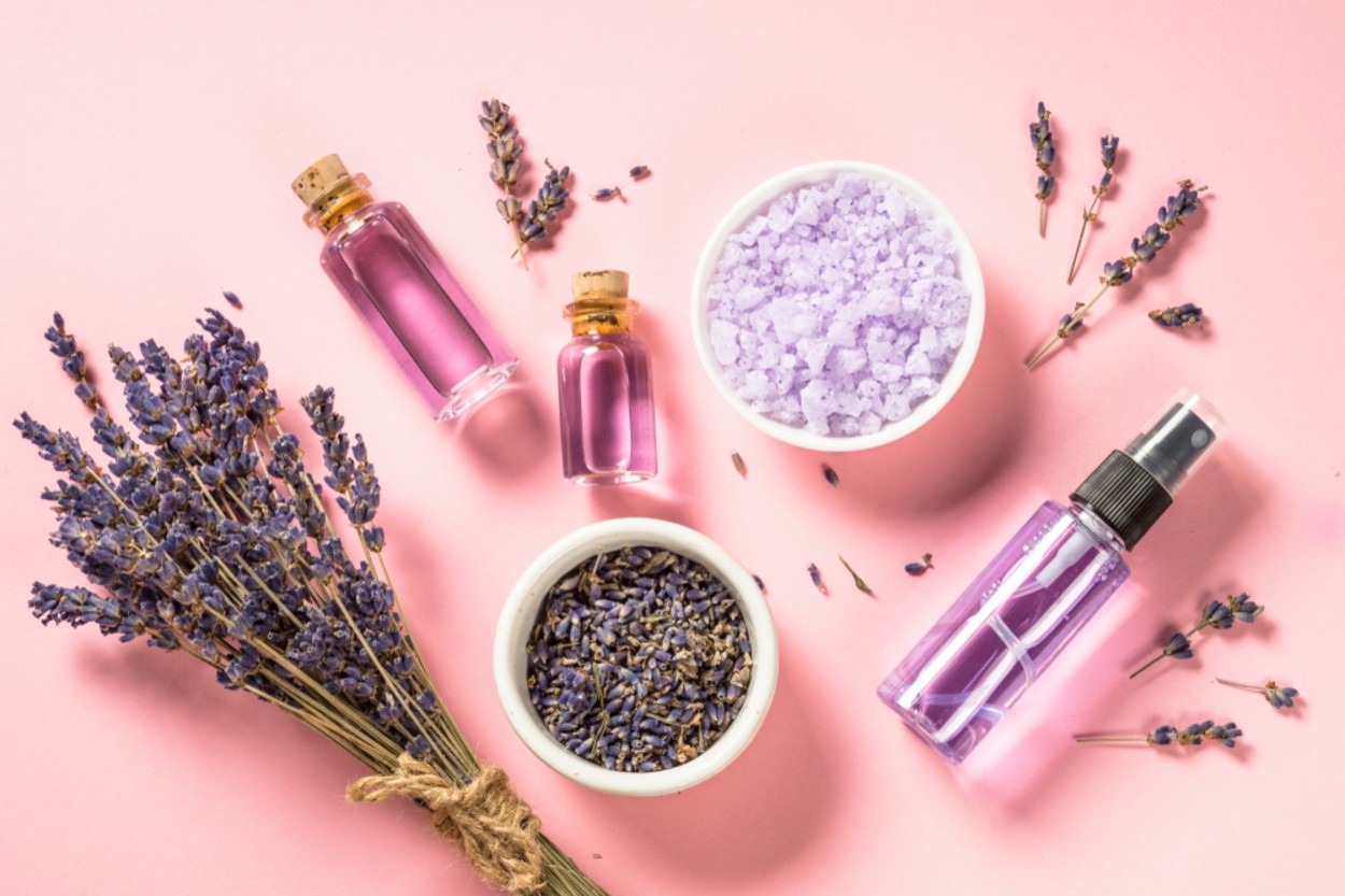 Lavanta Suyunun Faydaları ve Kullanım Alanları