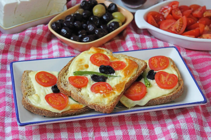 Yoğurtlu Yumurtalı Dilimler Tarifi