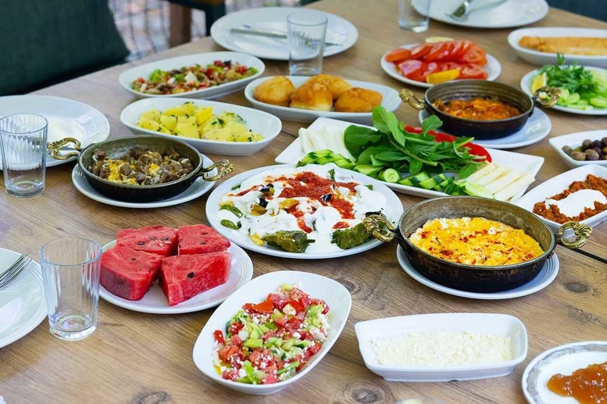 Aydın Kahvaltı Yerleri: Aydın'daki En İyi 10 Kahvaltı Mekanı