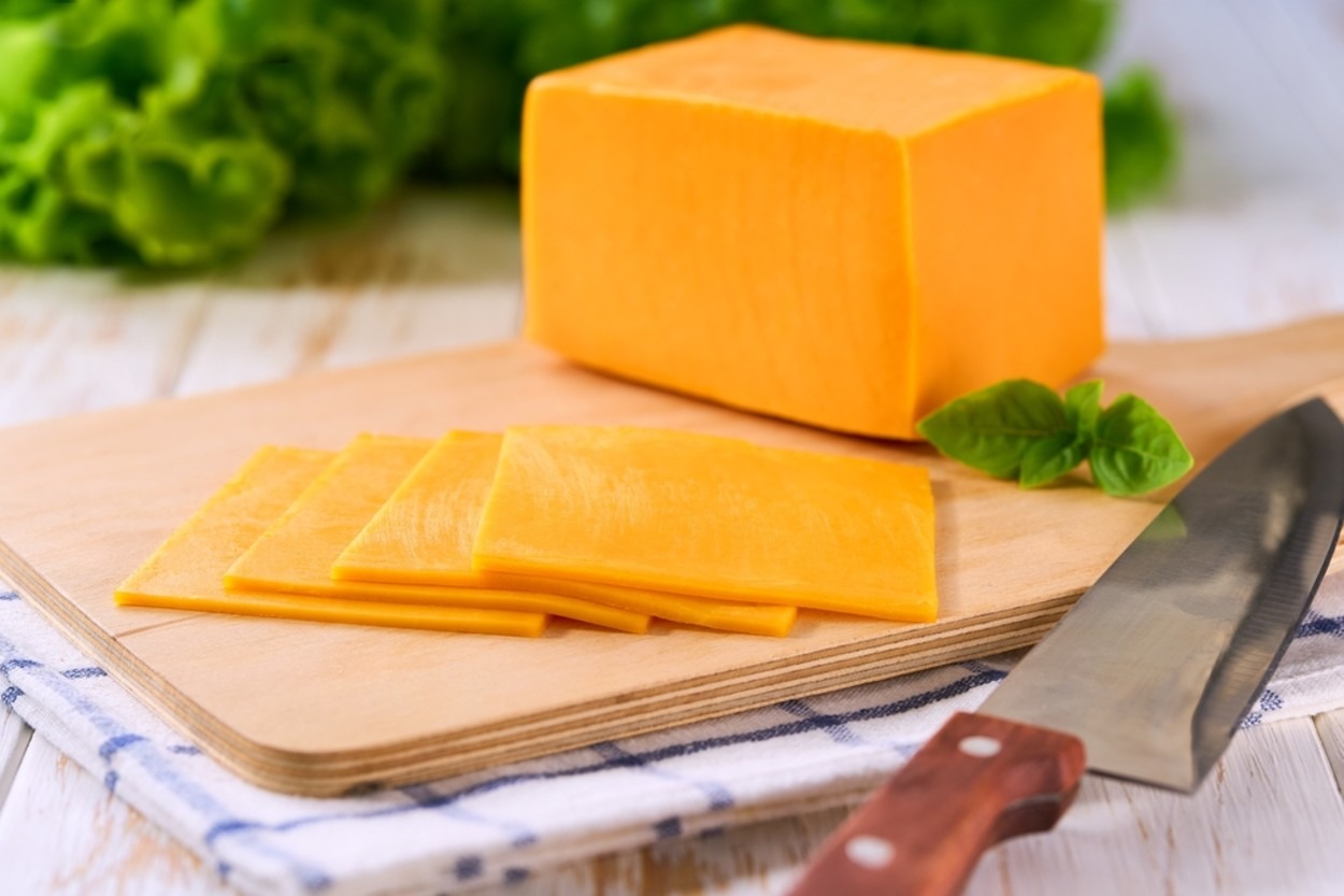 Cheddar Peyniri Nedir, Nasıl Kullanılır?