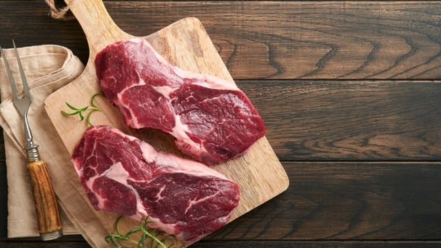 Angus Eti Nedir? Özellikleri ve Pişirme Yöntemleri