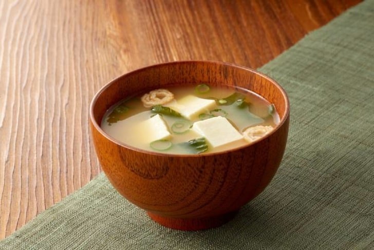 Miso Çorbası