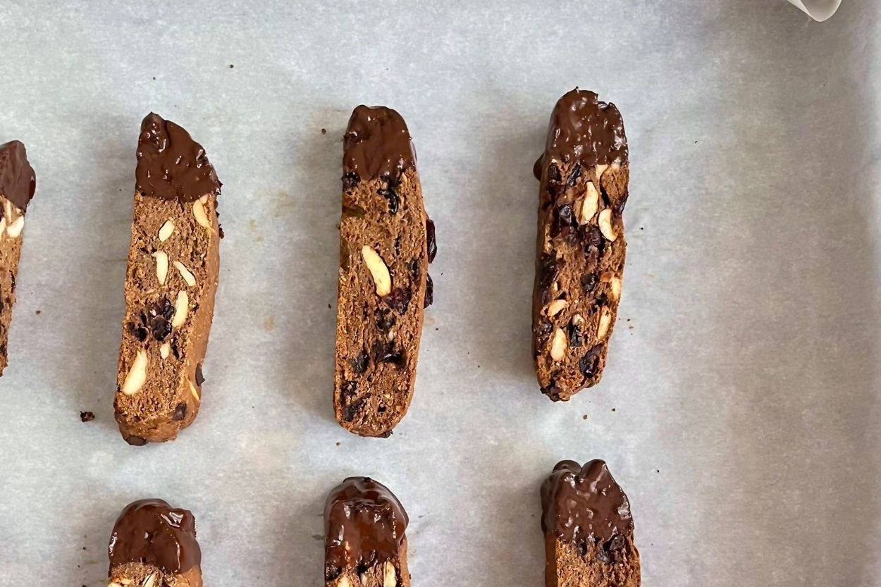 Çantada Taşımalık: Keçiboynuzu Unlu Biscotti 